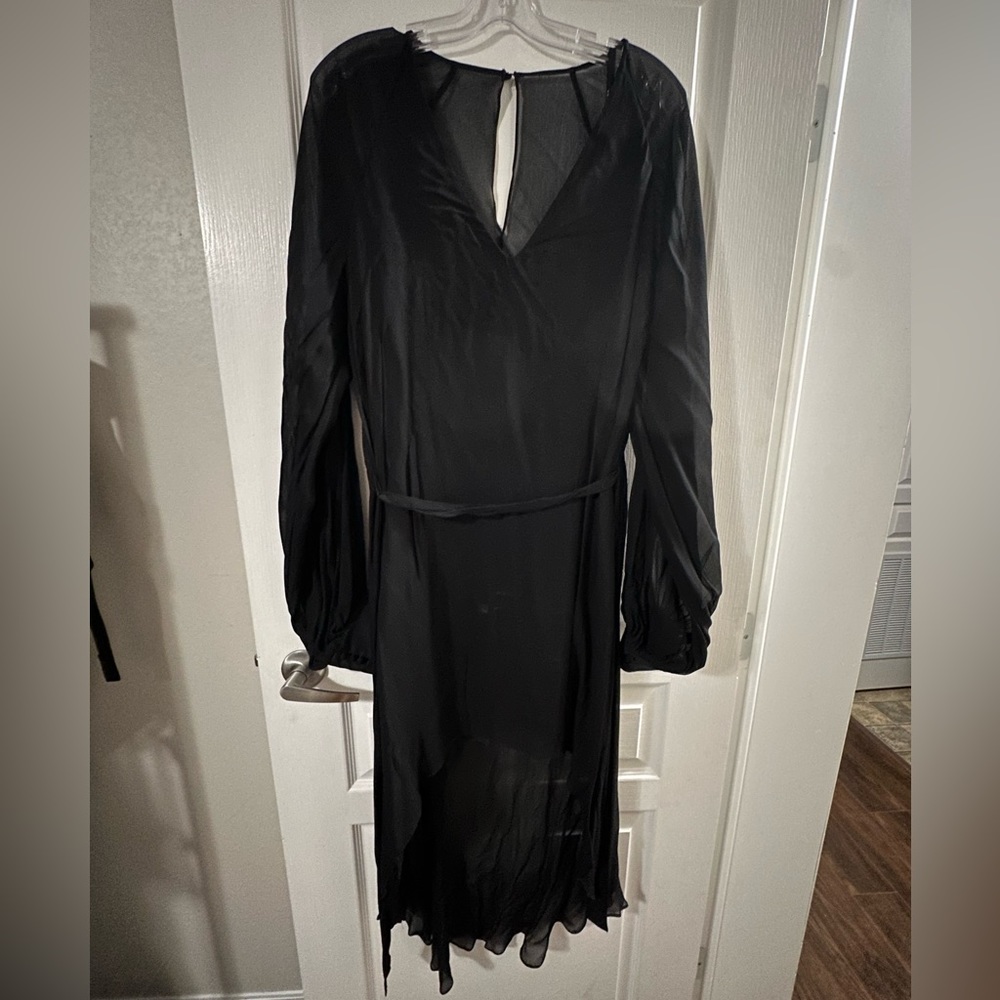 Evernew - Balloon Sleeve Dress with hi-low Skirt